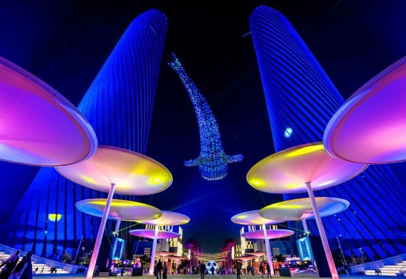 Vibrant Nightlife at Lusail Boulevard